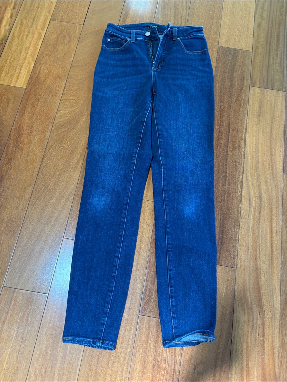 Universal Standard Women's Skinny Jeans in Blue Wash